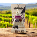Parpaccio Balsamico wird über ein Gericht gerieben – Essig in fester Form