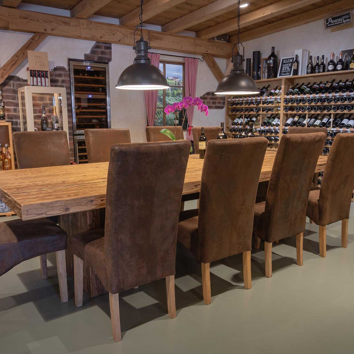 Käsefondue à discrétion im Holzchalet der Vinothek Casa Poli